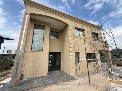Casa en  venta con Proyecto en Barrio Privado Canning Chico, Esteban Echeverria, Canning
