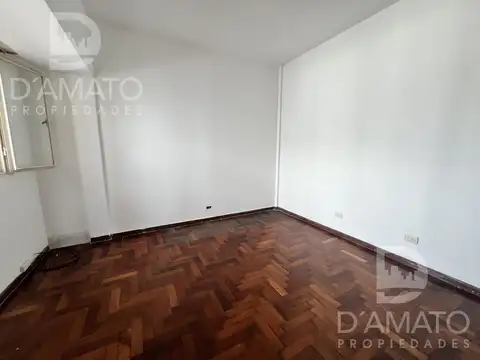 Granadero Fco. González 2000