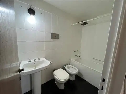 Rincon 300  1er Piso, Departamento B