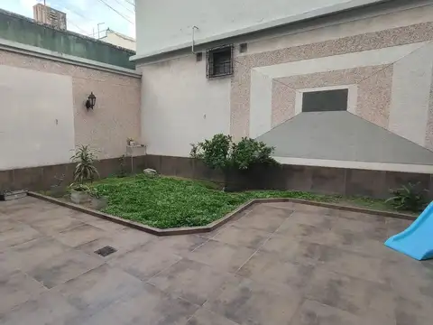 Depto Tipo Casa en Venta en Avellaneda, USD 230.000