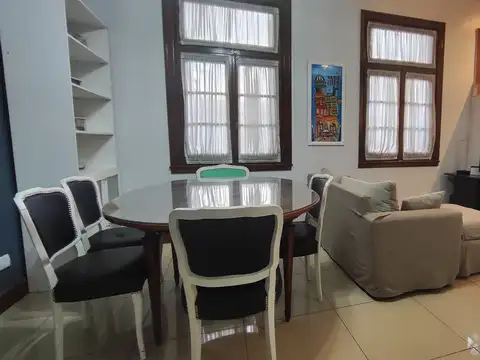 Depto Tipo Casa 4 ambientes con 2 baños