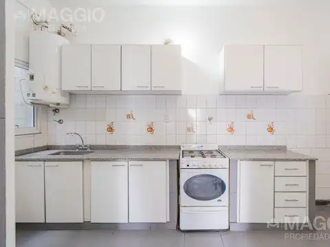 Depto Tipo Casa en Venta al Este