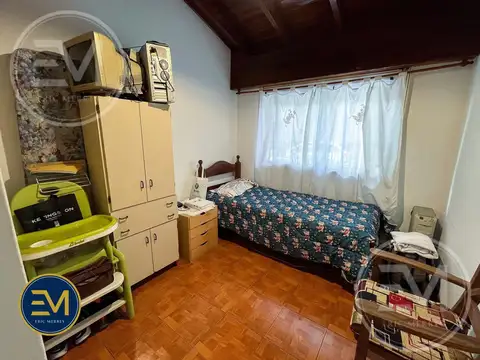 Casa 4 ambientes con 1 baño