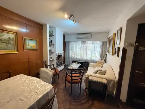 Depto Tipo Casa en Venta de 5 ambientes