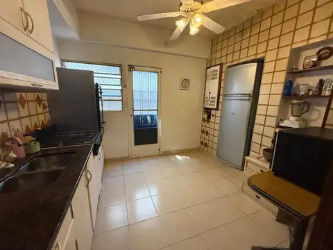 Depto Tipo Casa en Venta con 1 cocheras