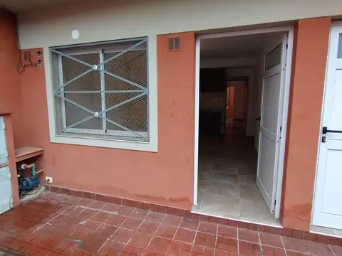 Talcahuano 811 , Piso PB