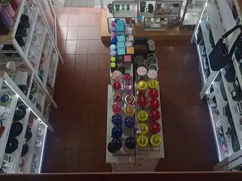 OPORTUNIDAD VENTA LOCAL EN HAEDO