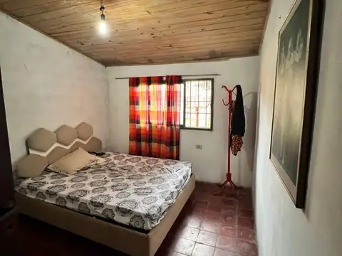 Casa 2 ambientes con 1 baño