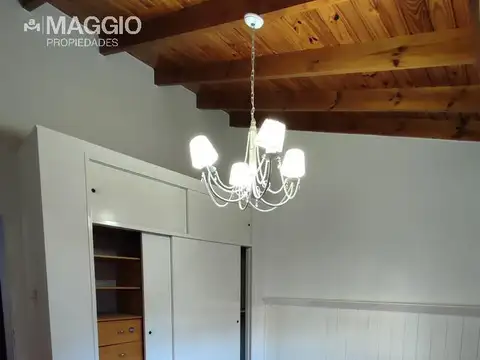 Depto Tipo Casa en Venta en Ramos Mejia Sur, USD 190.000