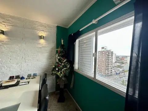 Departamento en Venta sobre Av. Mitre. 1 dormitorio Pleno centro Campana.
