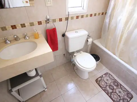 Casa 4 ambientes Venta Boulogne