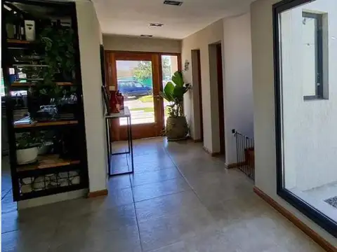 Casa en Venta en Terralagos, USD 470.000