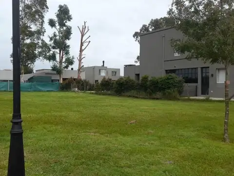 Terreno en Venta en Barrio Santo Tomas con proyecto aprobado