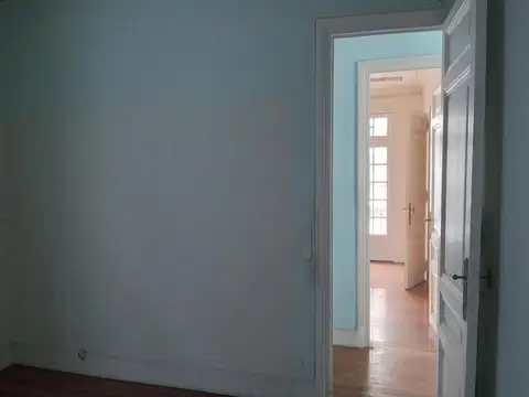 OFICINAS - PLANTA DIVIDIDA SAN CRISTOBAL