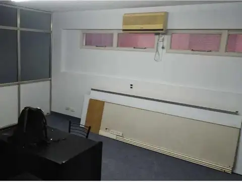 Marcelo T De Alvear 1200