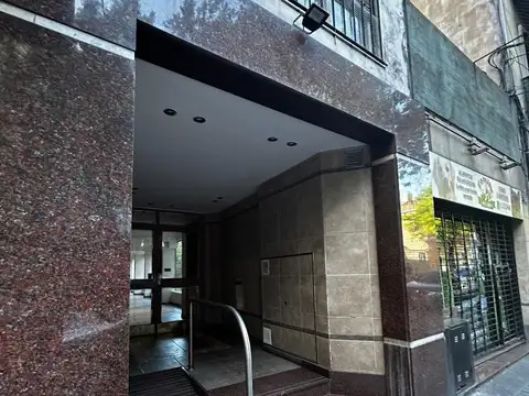 Monoambiente coc y lav indepte lateral