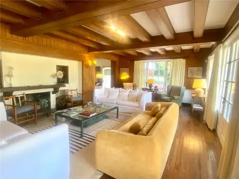 Casa en Venta de 5 dormitorios