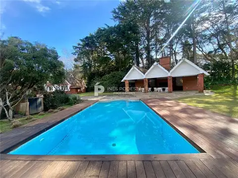 Casa en Venta de 5 dormitorios