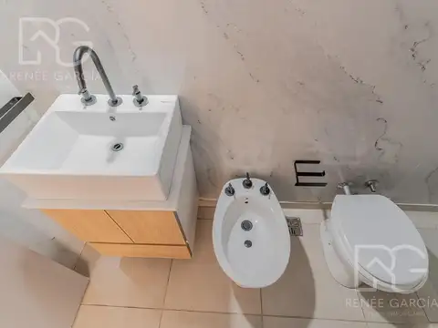 Depto Tipo Casa 4 ambientes con 2 baños