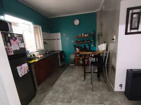 17 entre 518 y 519 , Piso 0