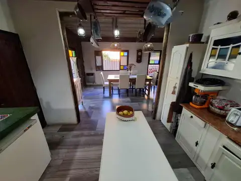 VENTA CASA 4 AMBIENTES BELLA VISTA PILETA QUINCHO