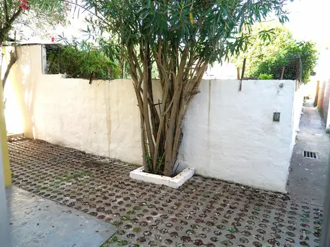 Depto Tipo Casa en Venta de 1 dormitorio