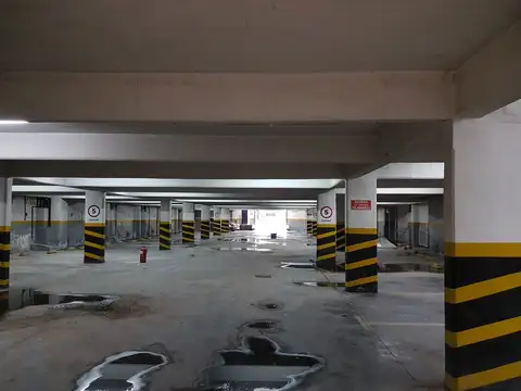 Cochera en Venta Cubierta