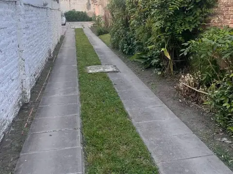 PH 3 AMBIENTES CON COCHERAS Y FONDO