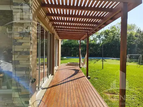 Casa en Alquiler en Barrio San Juan, $ 1.700