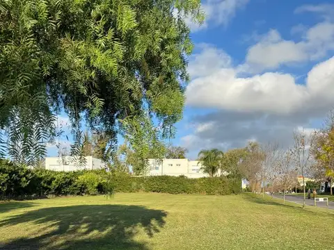 Terreno en Venta en Pilar del Este - Santa Guadalupe, USD 75.000