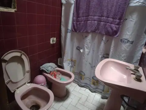 Casa 3 ambientes con 2 baños