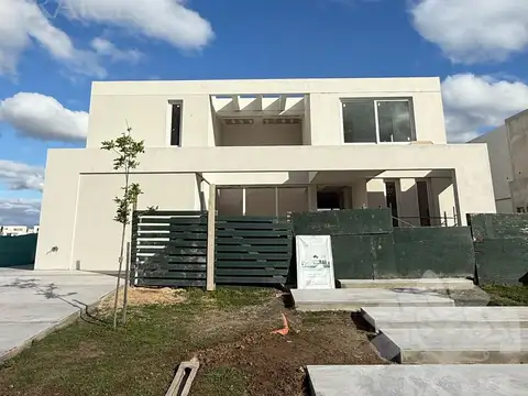 Casa en Venta - Santa Ana, Villanueva, Tigre