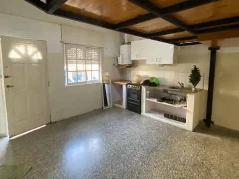 venta PH en  planta baja 2 ambientes 1 dormitorio - villa martelli - vicente lopez