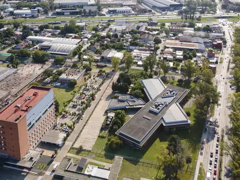 Av. Henry Ford al 3200