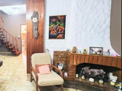 Depto Tipo Casa en Venta de 3 dormitorios