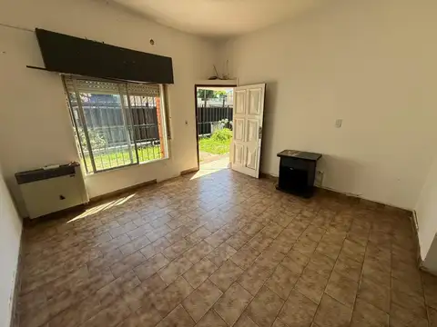 Casa en Venta en Villa Adelina, USD 128.000