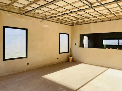 Casa 3 ambientes con 2 baños