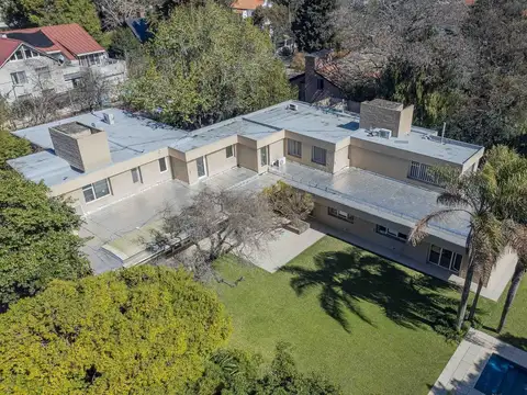 Casa en Venta en Acassuso, USD 1.750.000