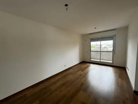 Depto 1 dormitorio con balcon