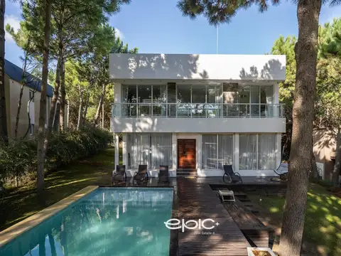 Venta Casa en barrio Golf Costa Esmeralda