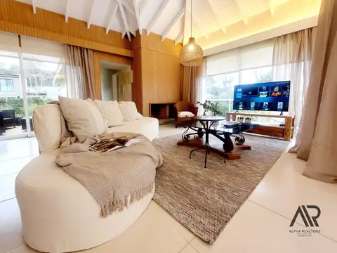 Casa en Alquiler Temporal al Este