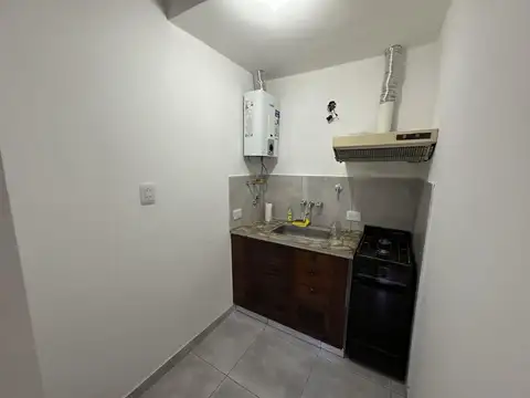 Depto Tipo Casa en Venta en Villa del Parque, USD 73.000