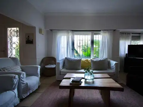 Casa en Alquiler Temporal en Los Troncos, USD 1.500