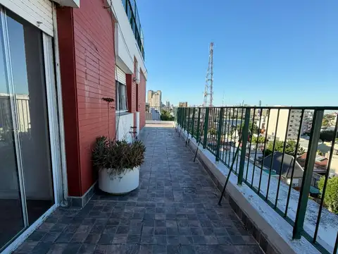 ESPECTACULAR 3 AMBIENTES CON BALCÓN TERRAZA