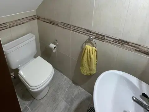 Duplex en Ezpeleta en Alquiler