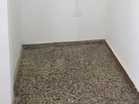 Local en VENTA-Baigorria al 2200