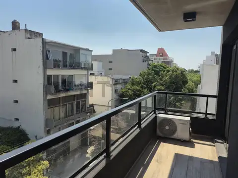 Monoambiente a estrenar en Villa Urquiza –4° Piso al frente con balcón