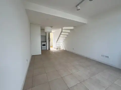 Depto Tipo Casa en Venta de 1 dormitorio