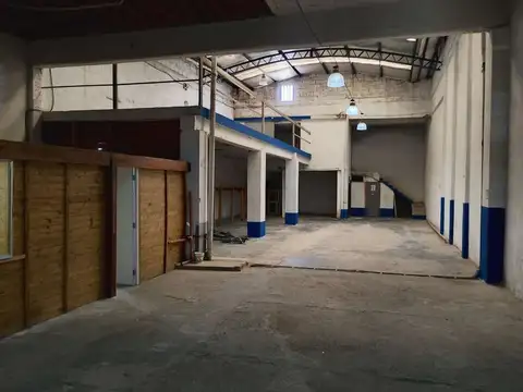 Galpon en Venta en Moron, USD 210.000