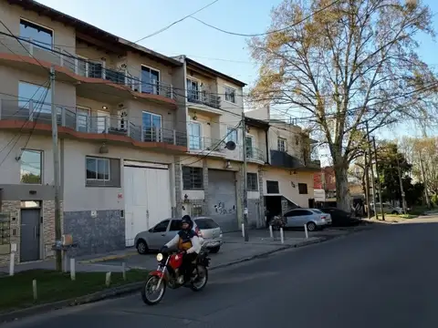 Galpon en Venta en Moron, USD 210.000